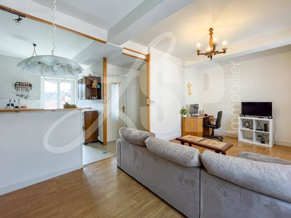 Appartement T3 centre ville - Appartement à VINAY