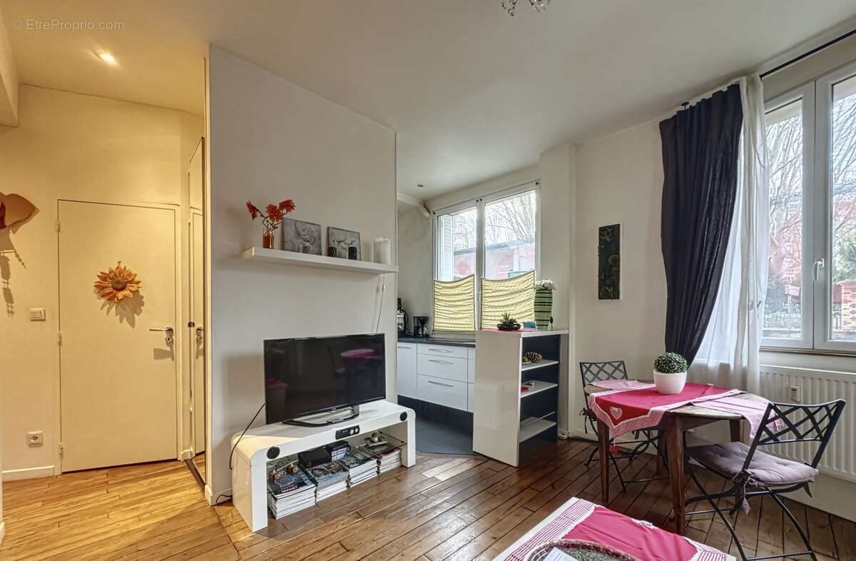 Appartement à CLICHY