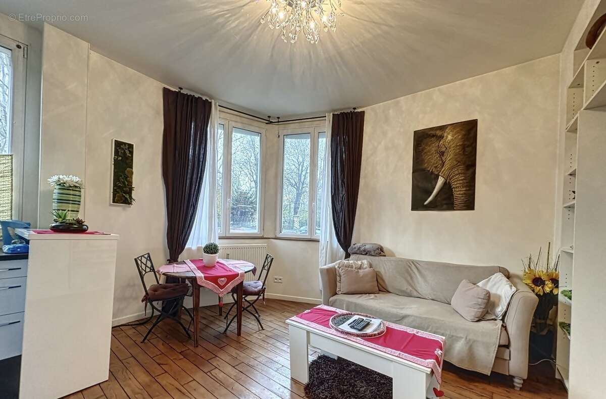 Appartement à CLICHY