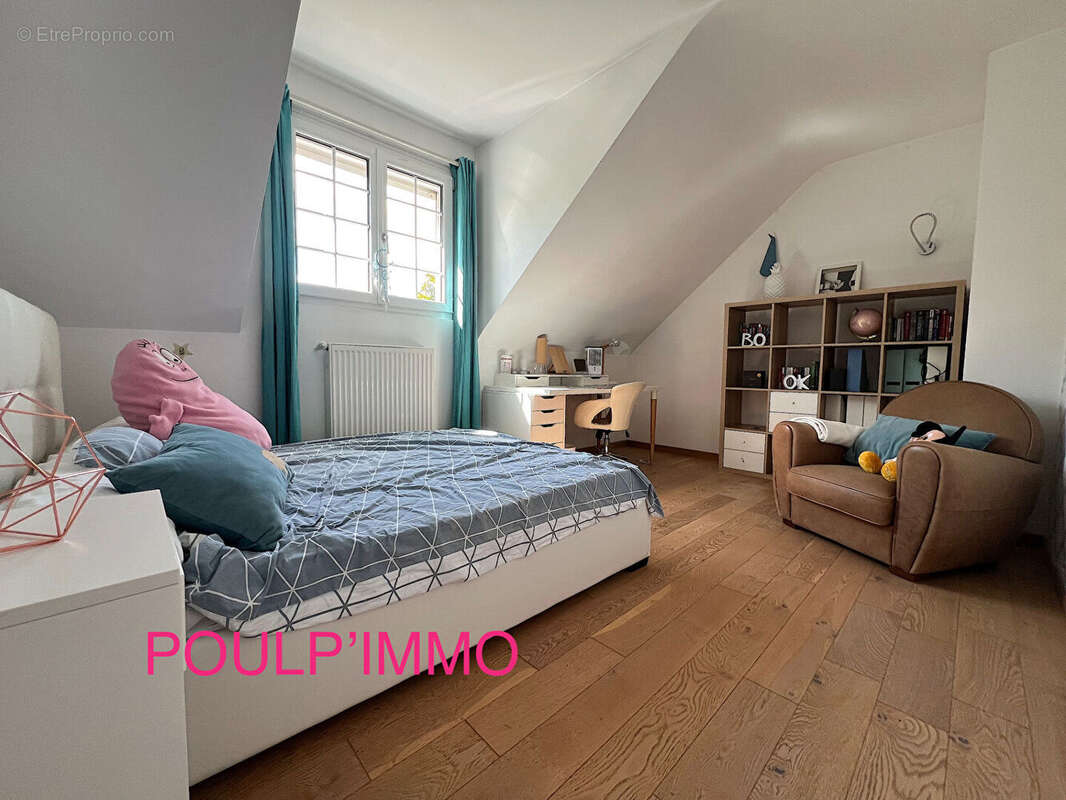 Maison à CROISSY-SUR-SEINE