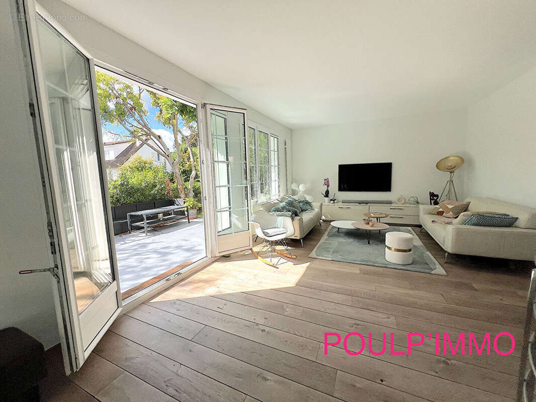 Maison à CROISSY-SUR-SEINE