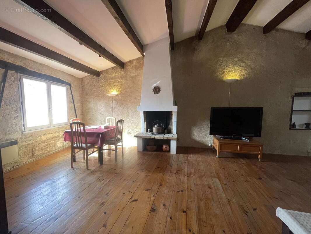 Appartement à PEZENAS