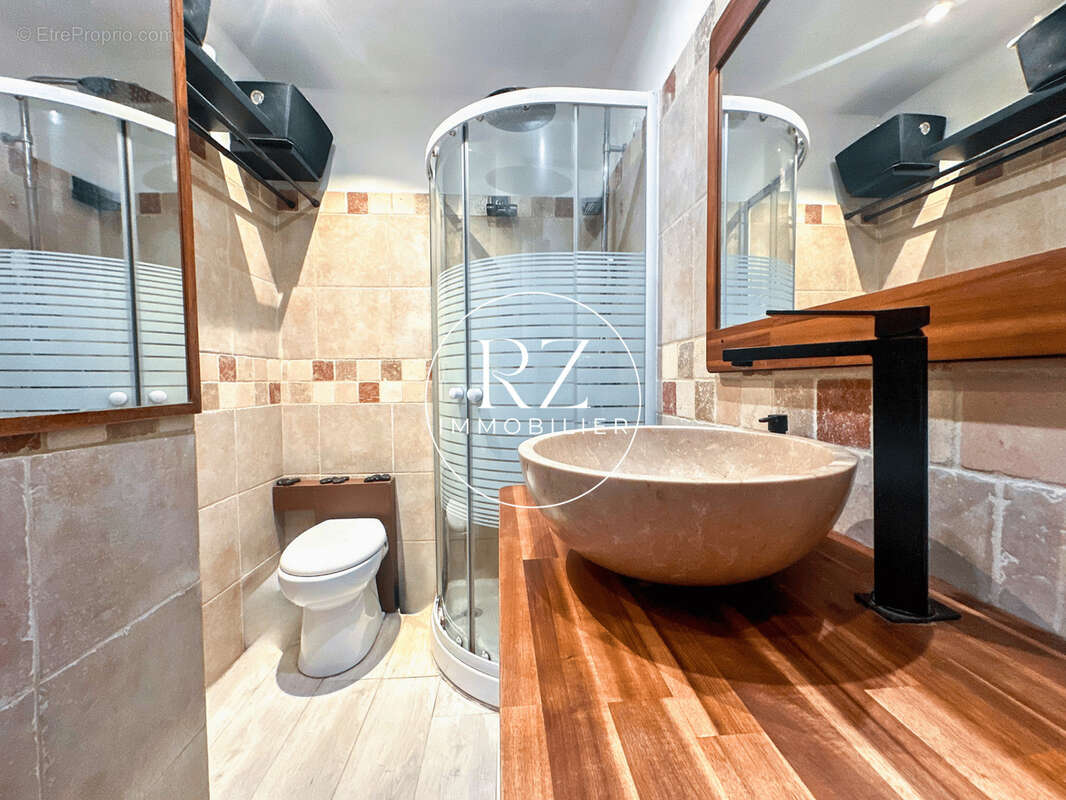 Maison à SAINT-ZACHARIE