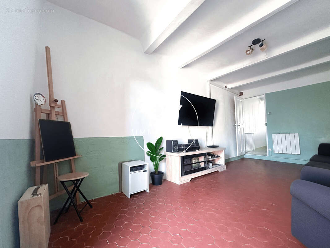 Maison à SAINT-ZACHARIE