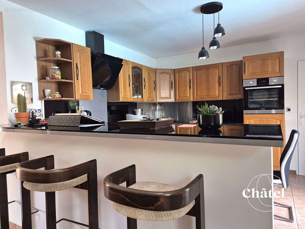 Maison à PONT-SAINTE-MAXENCE