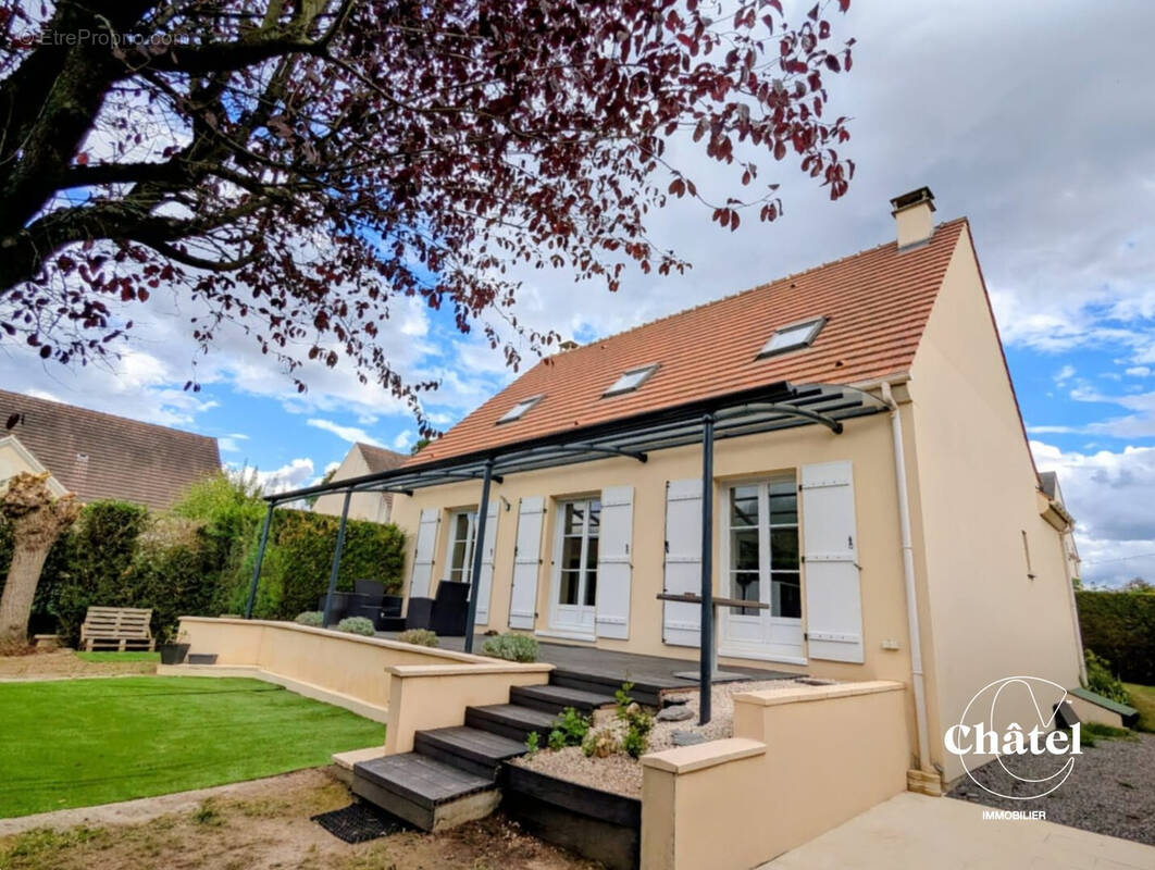 Maison à PONT-SAINTE-MAXENCE