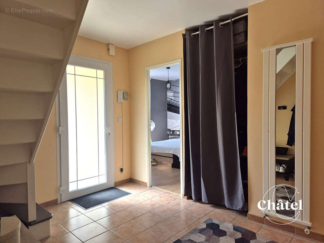 Maison à PONT-SAINTE-MAXENCE