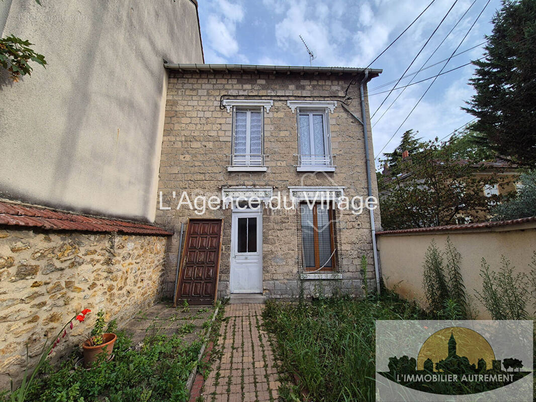 Appartement à BEAUMONT-SUR-OISE