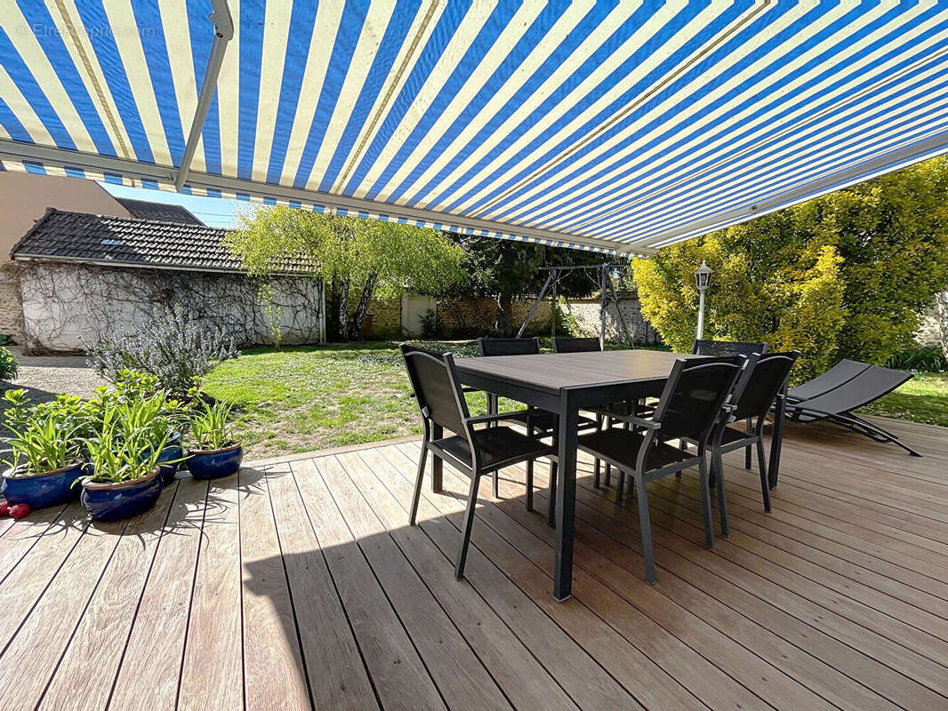 Maison à LE TREMBLAY-SUR-MAULDRE