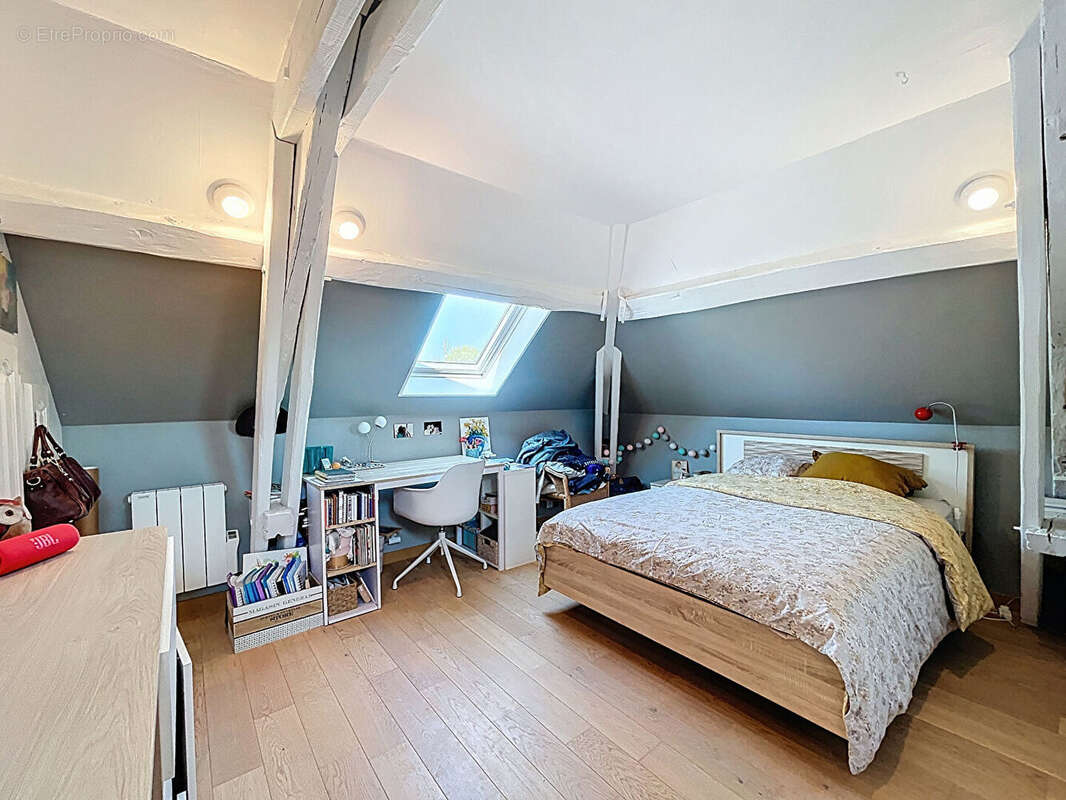 Maison à LE TREMBLAY-SUR-MAULDRE