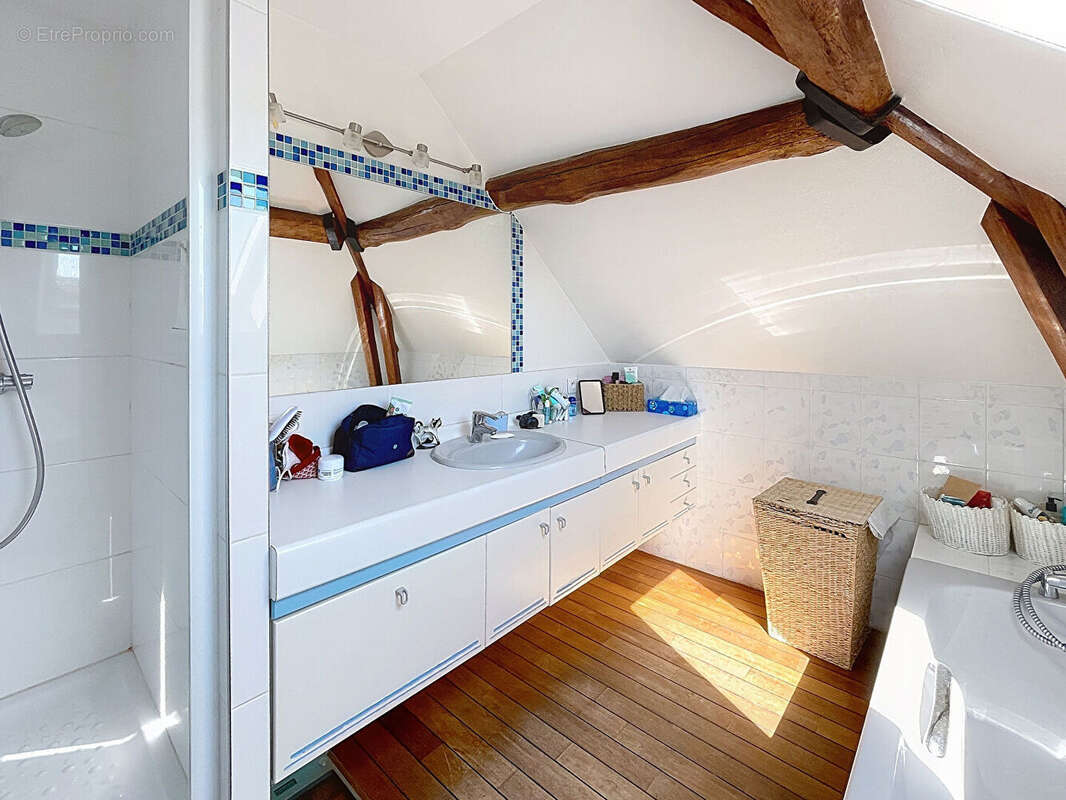 Maison à LE TREMBLAY-SUR-MAULDRE