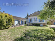 Maison à LE TREMBLAY-SUR-MAULDRE