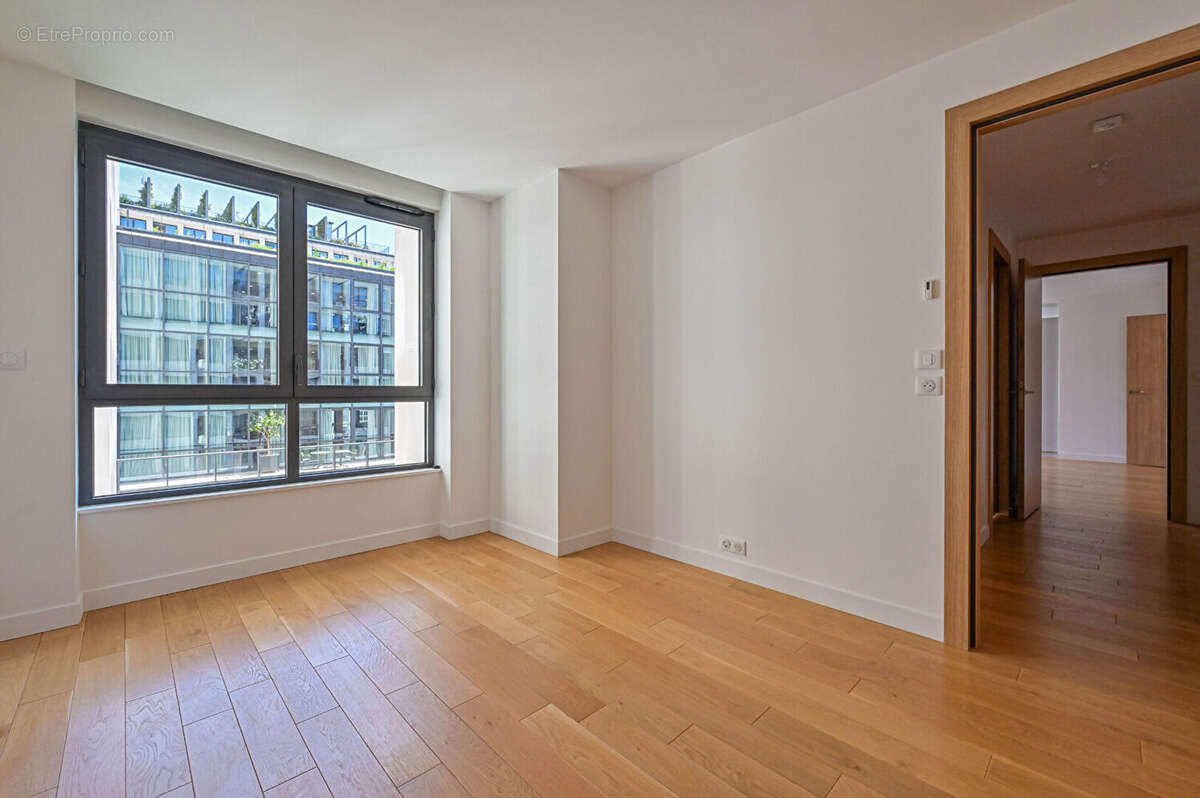 Appartement à PARIS-4E