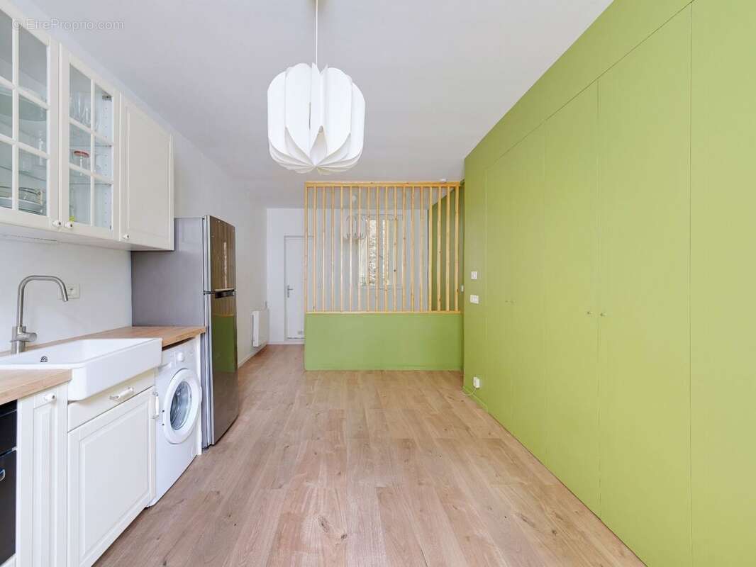 Appartement à PARIS-18E