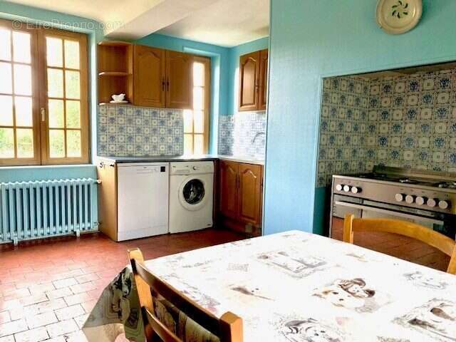 Autre à SAINT-MARTIN-DE-MAILLOC