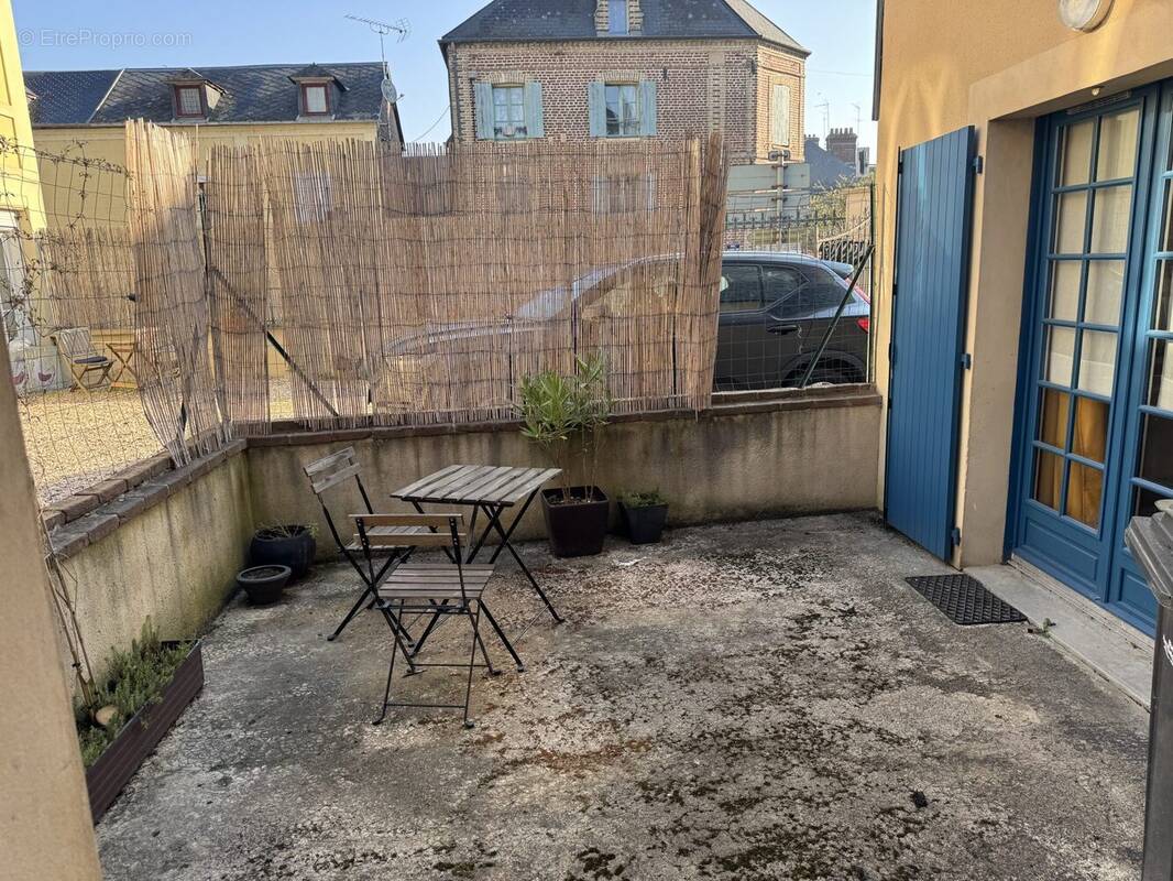 Maison à PONT-L&#039;EVEQUE