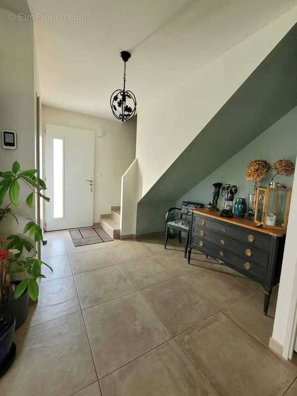 Hall d entrée - Maison à MONTRABE