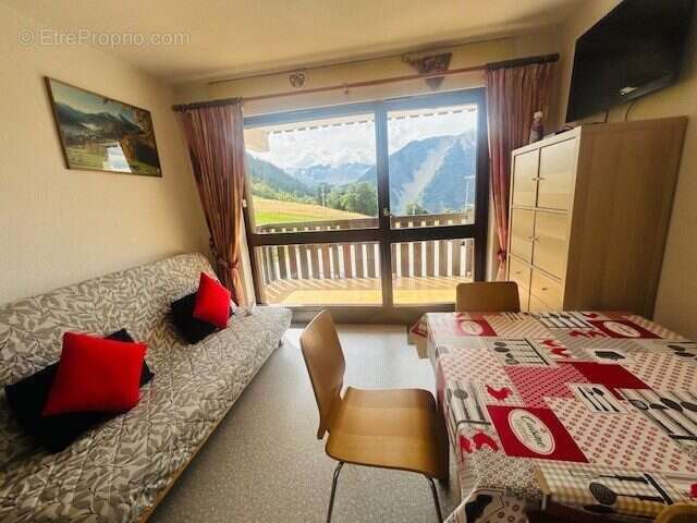 Appartement à ALBIEZ-MONTROND