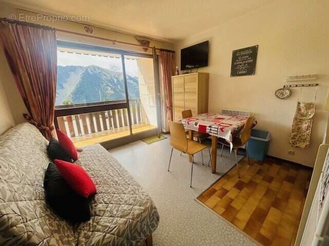 Appartement à ALBIEZ-MONTROND