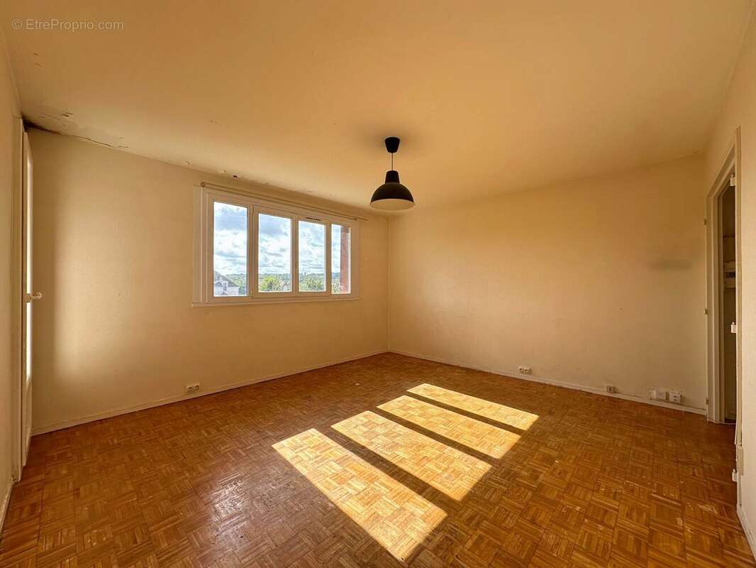 Appartement à PLAISIR