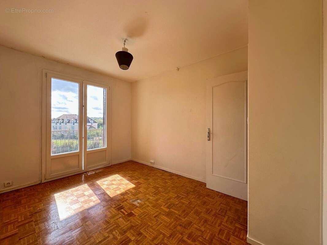 Appartement à PLAISIR