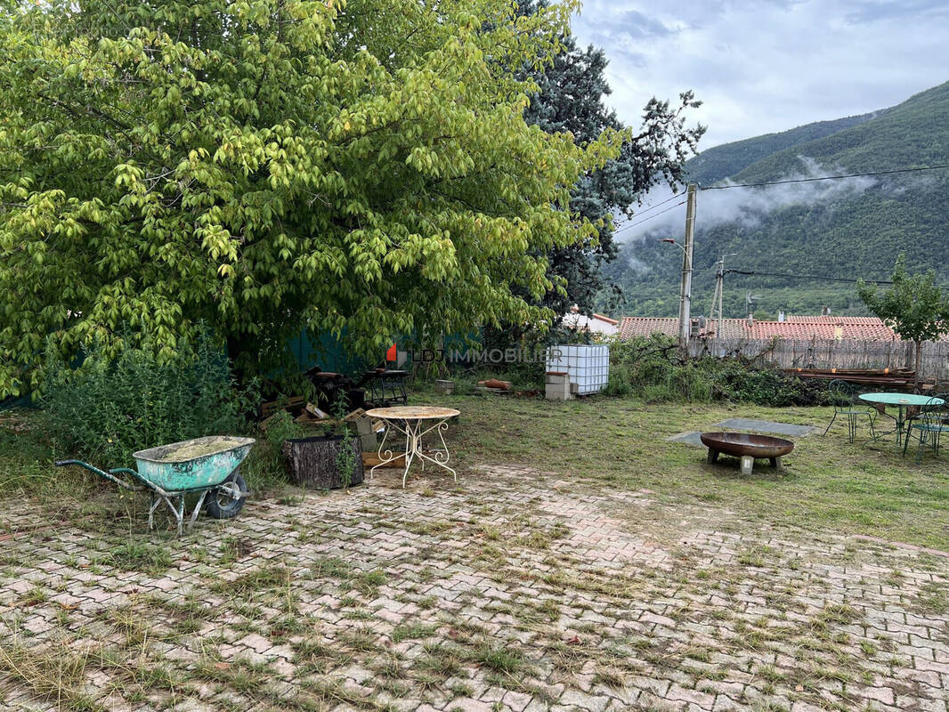 Appartement à ARLES-SUR-TECH