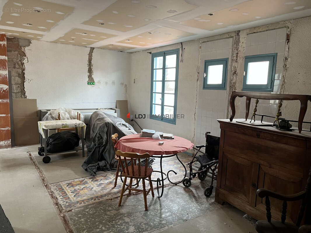 Appartement à ARLES-SUR-TECH