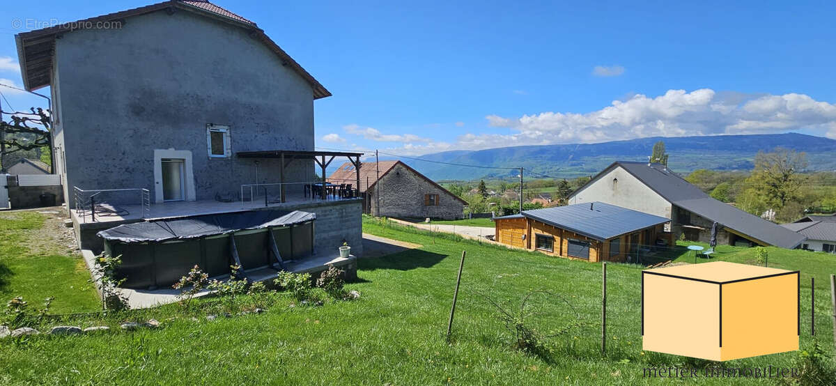 Maison à CHAMPAGNE-EN-VALROMEY