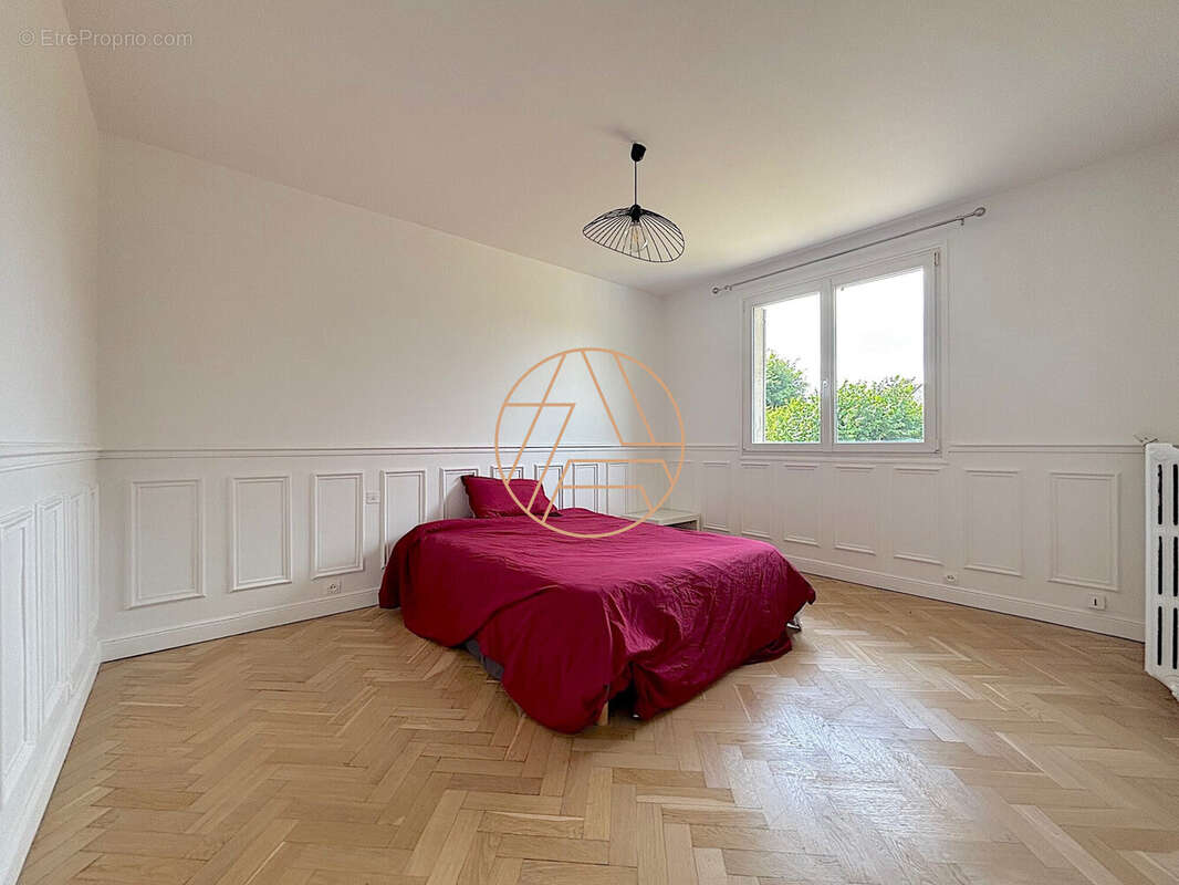 Maison à LE PLESSIS-TREVISE