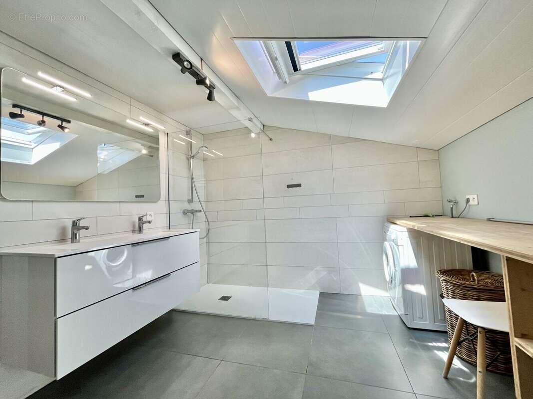 Appartement à ANNECY-LE-VIEUX