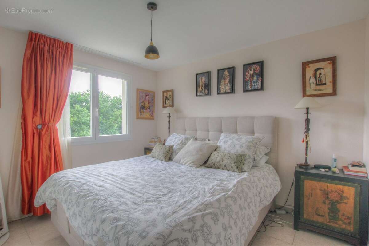 Maison à PREVESSIN-MOENS