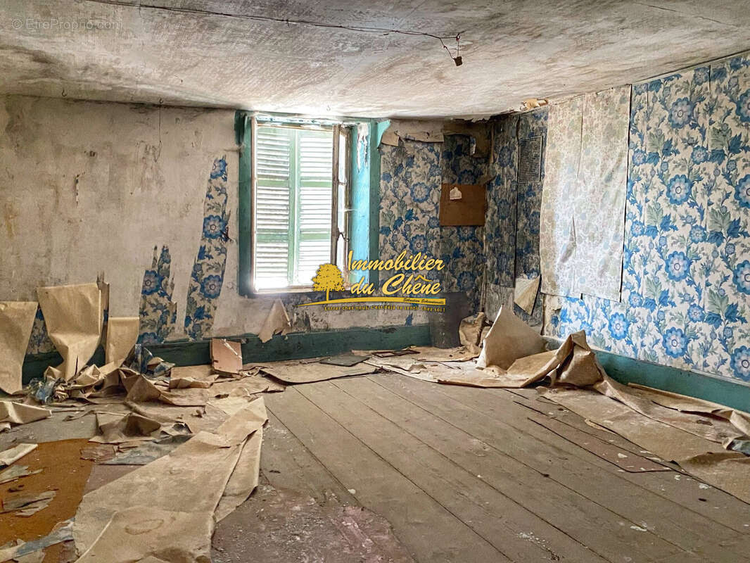 Maison à SAINT-LOUP-SUR-SEMOUSE