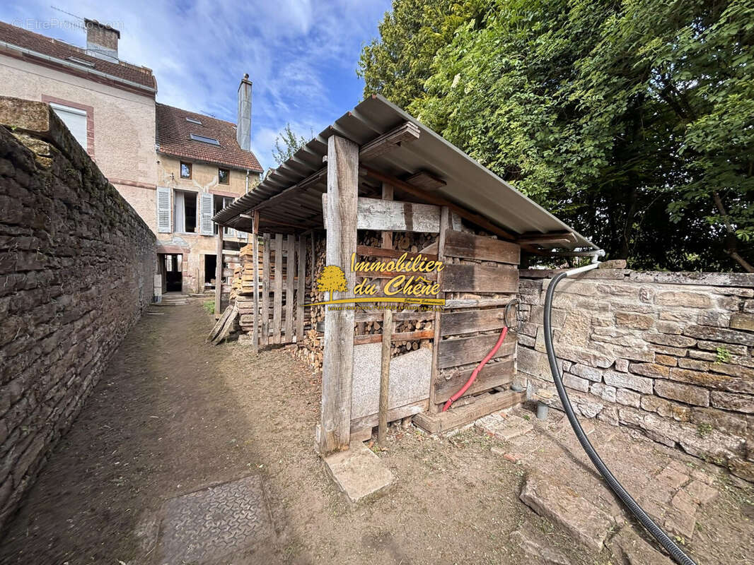 Appartement à LUXEUIL-LES-BAINS