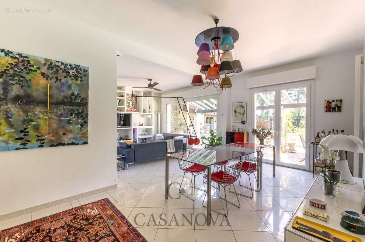 Maison à BAILLARGUES