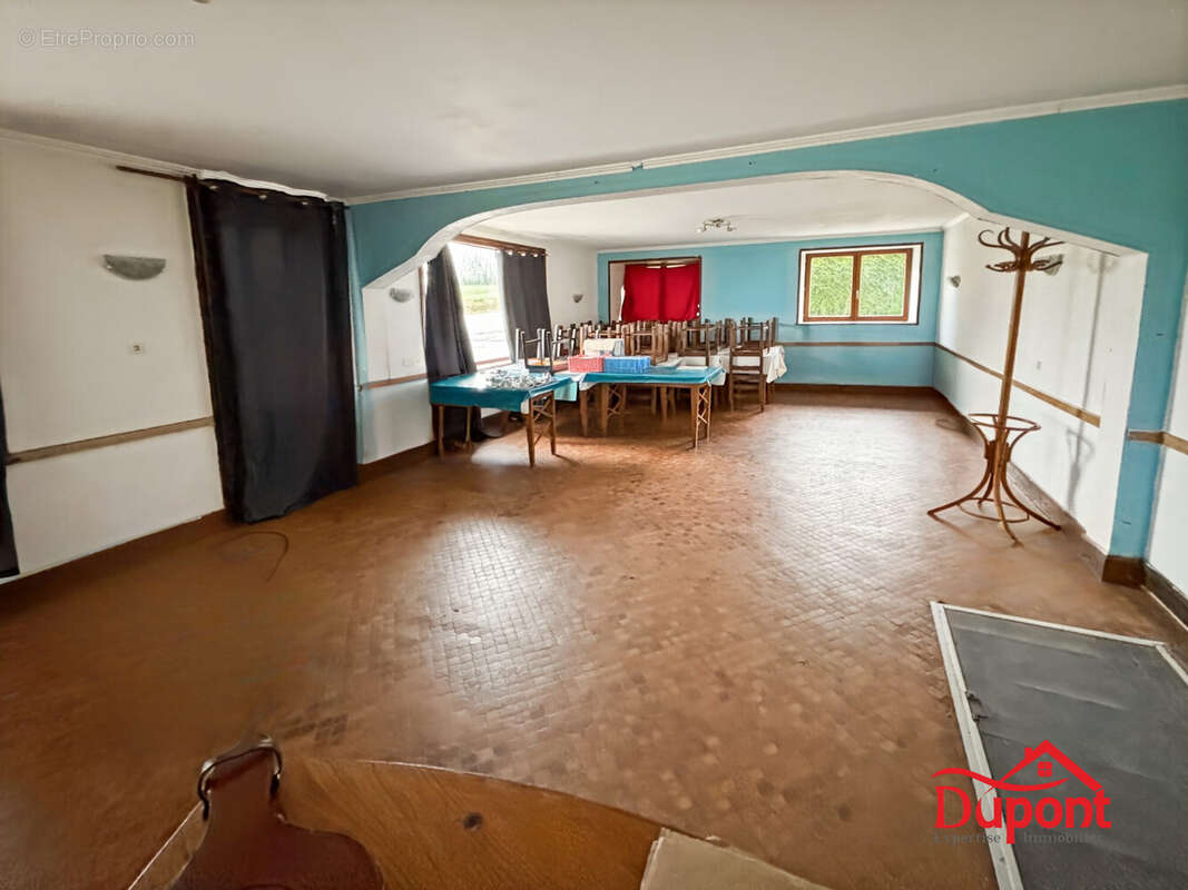 Appartement à NEUVILLE-LEZ-BEAULIEU