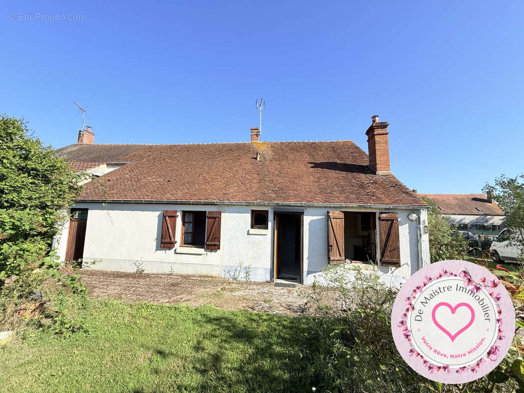 Maison à VILLEMURLIN