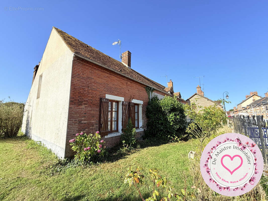 Maison à VILLEMURLIN