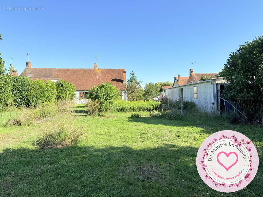 Maison à VILLEMURLIN