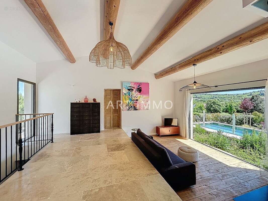 Maison à SAINT-PANTALEON