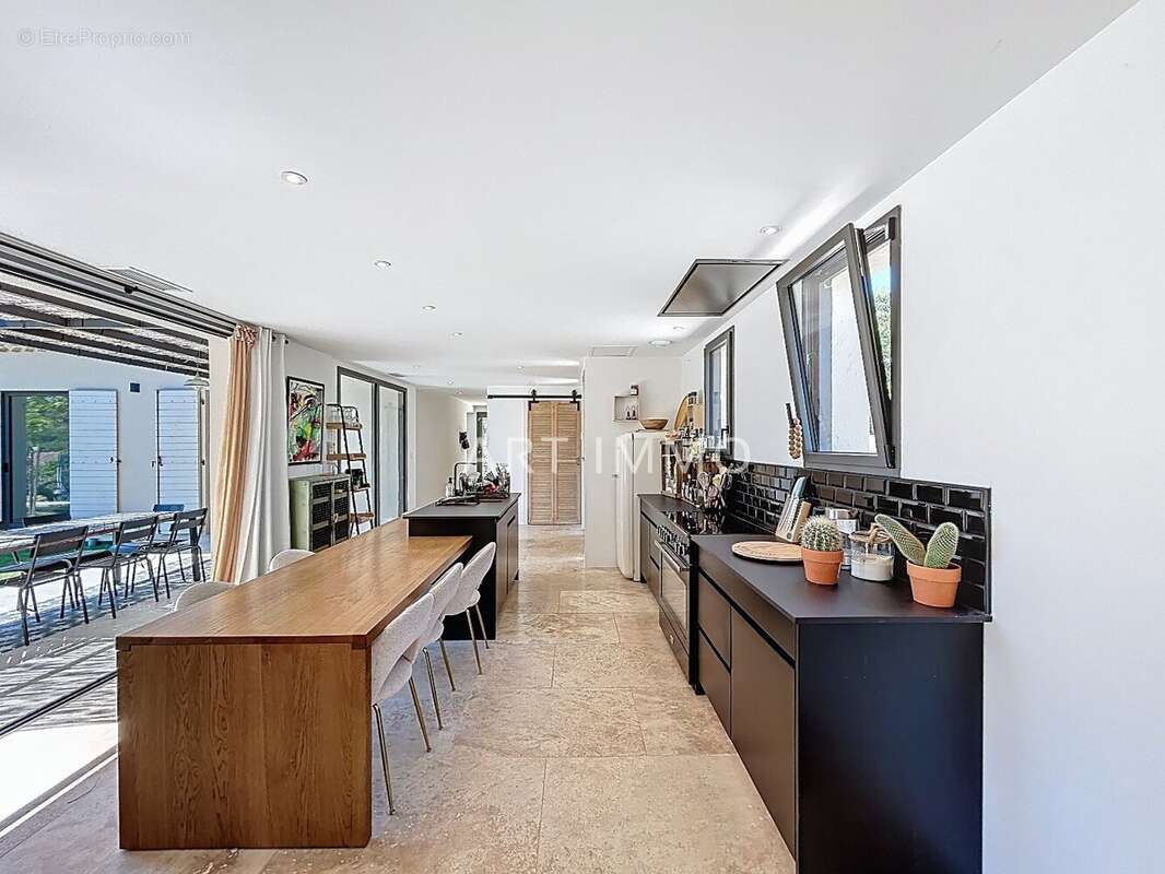 Maison à SAINT-PANTALEON