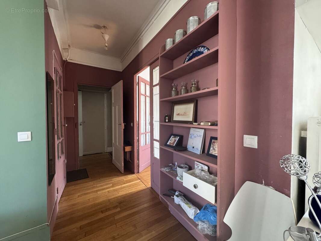 Appartement à MONTROUGE