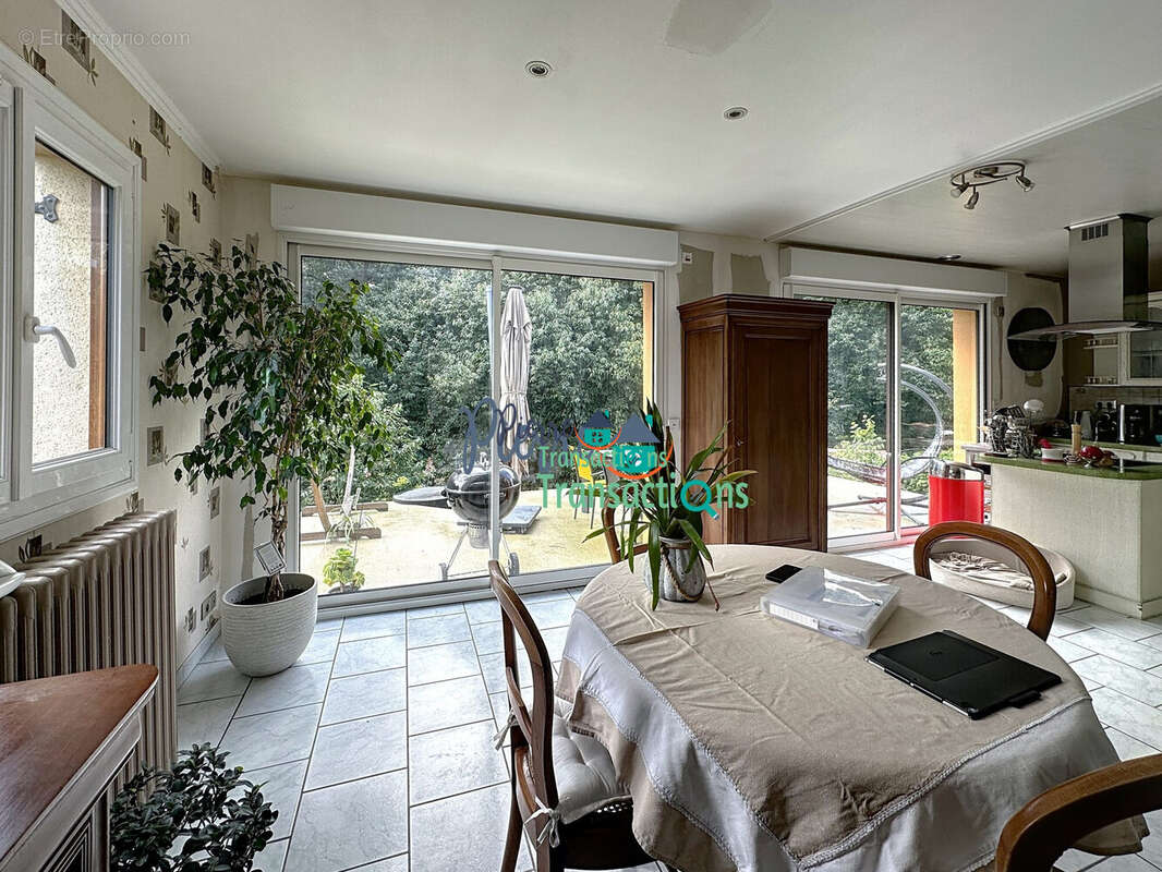 Maison à SAINT-MAURICE-D&#039;ETELAN