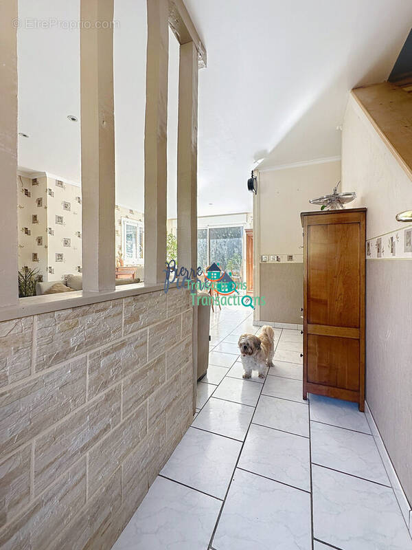 Maison à SAINT-MAURICE-D&#039;ETELAN