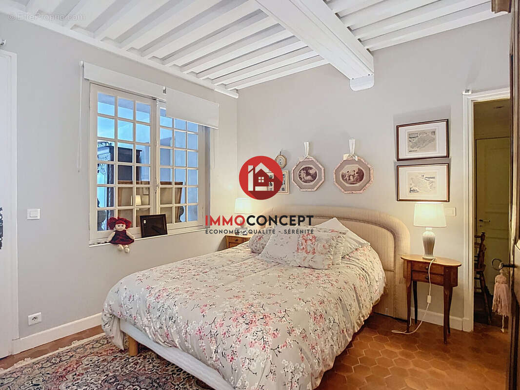 Maison à VILLENEUVE-LES-AVIGNON