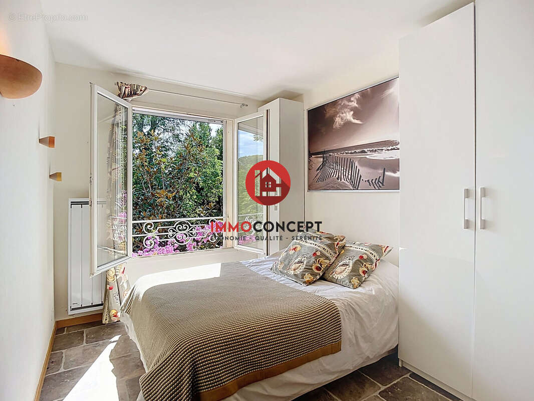 Maison à VILLENEUVE-LES-AVIGNON