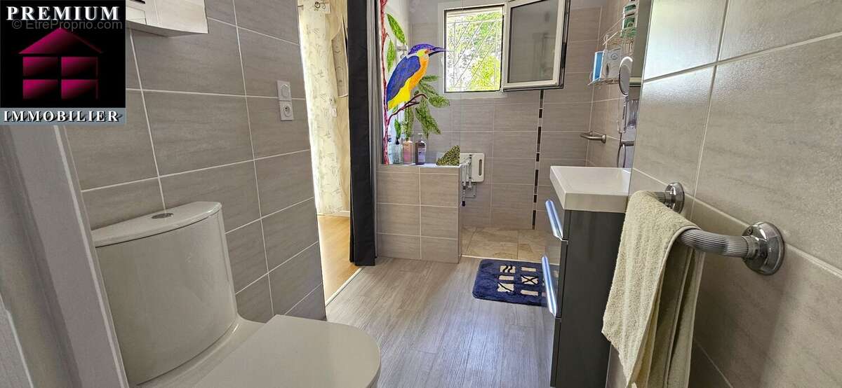 Maison à SAINT-ESTEVE