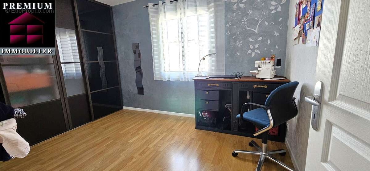 Maison à SAINT-ESTEVE