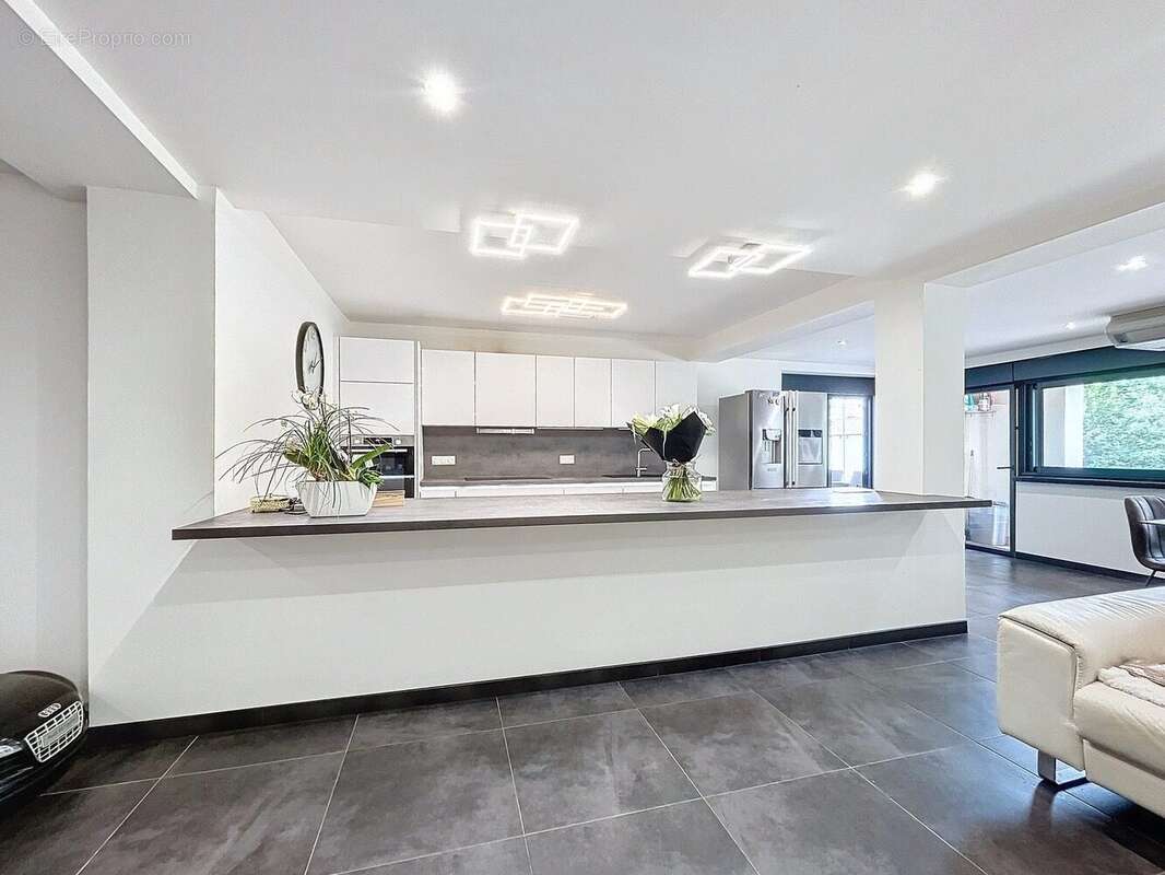 Appartement à VOLMERANGE-LES-MINES