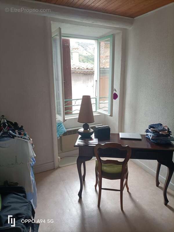 Appartement à MONTPEZAT-SOUS-BAUZON