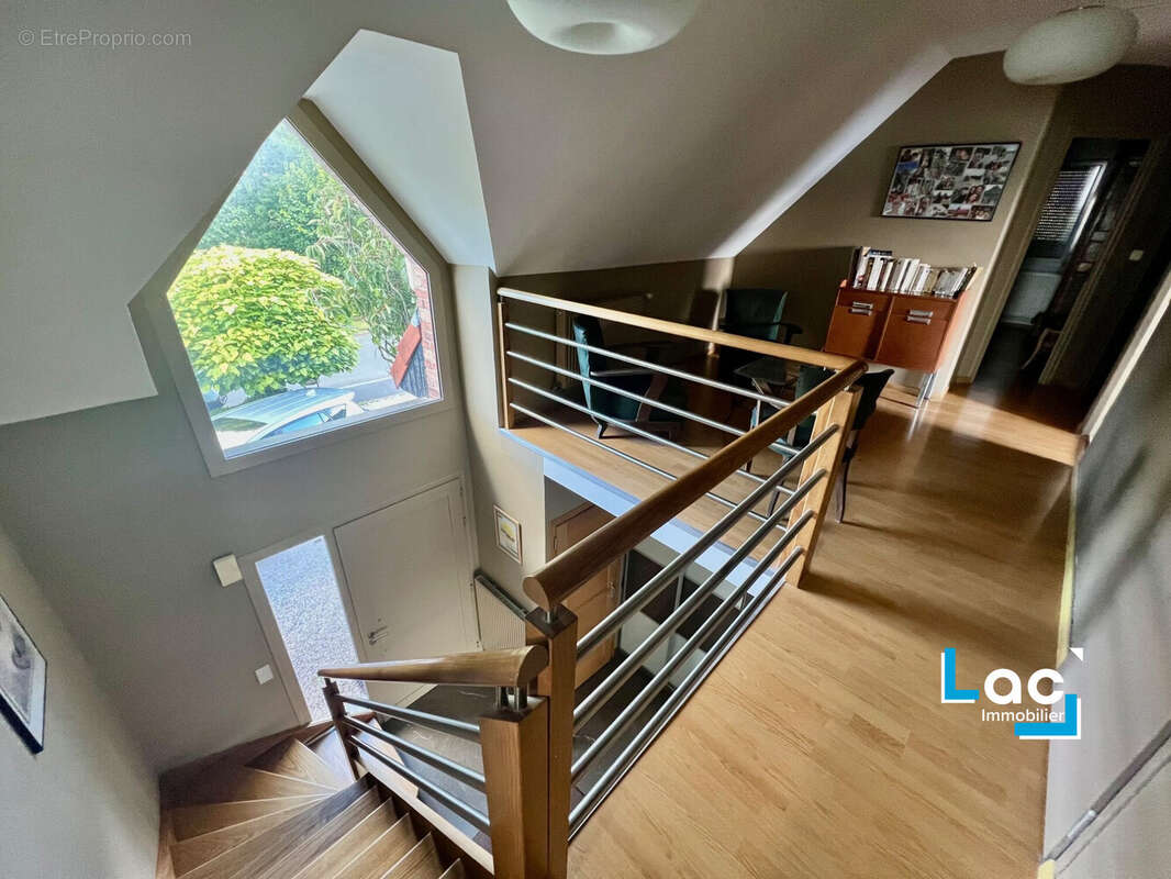 Maison à PERONNE-EN-MELANTOIS